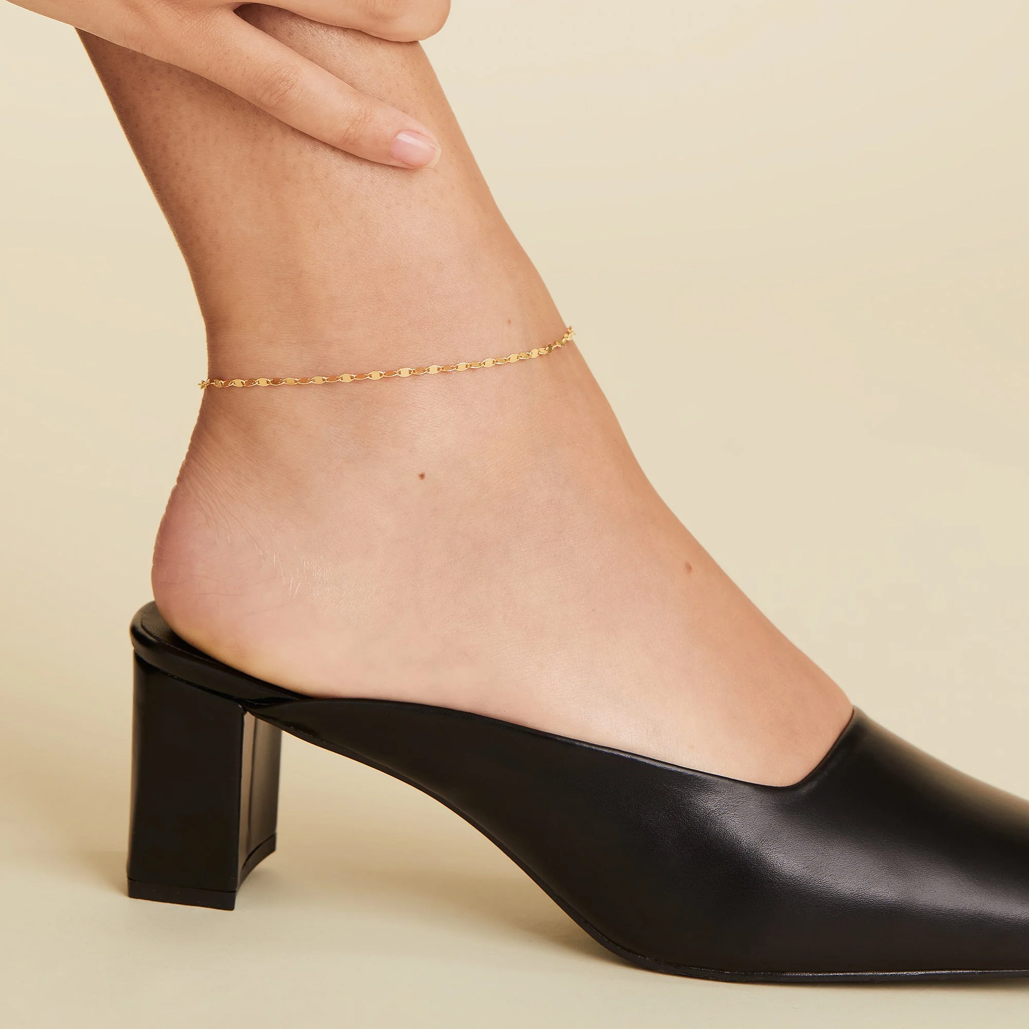 Anchor Chain Anklet - Image 3