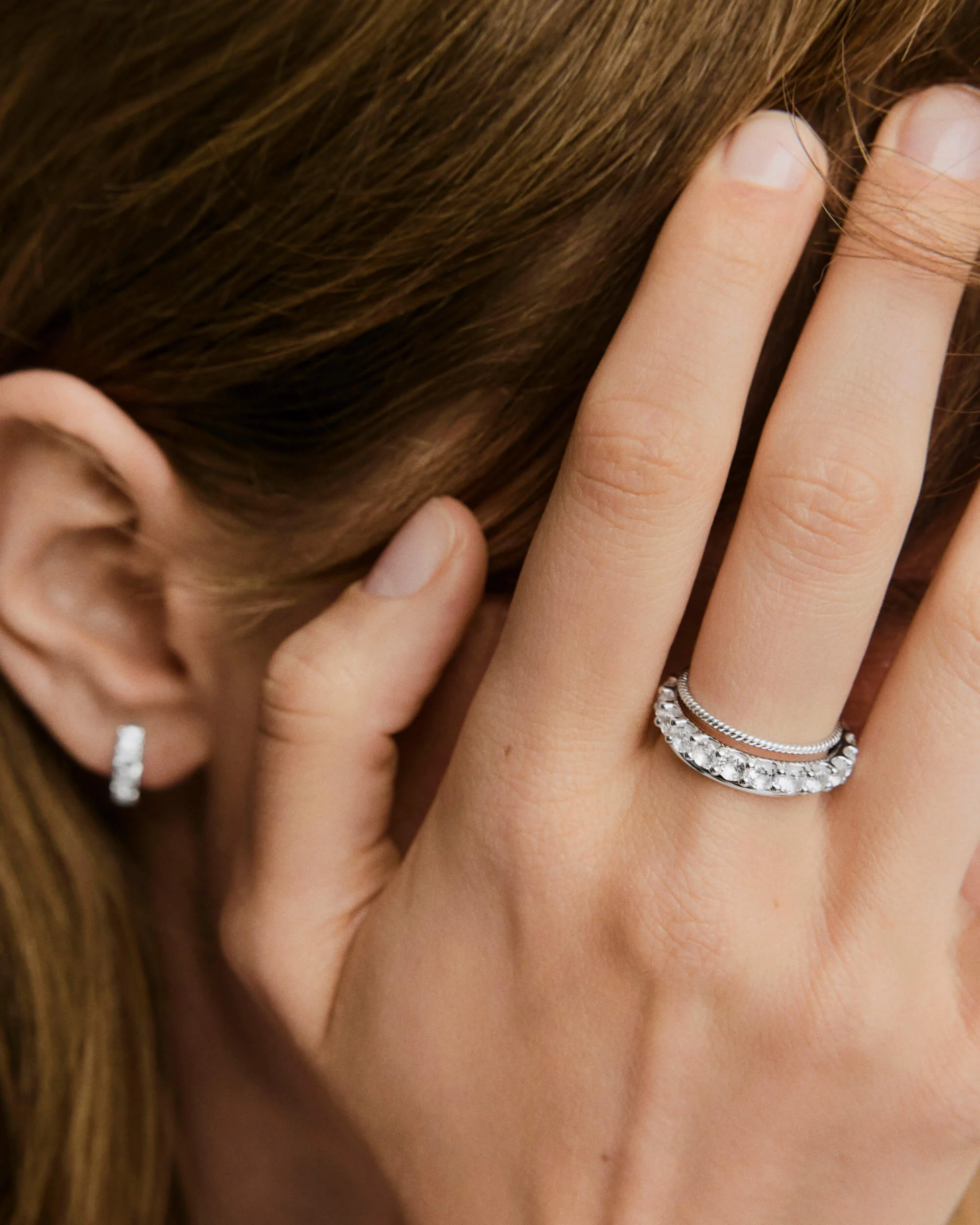 Aurora Lab Grown Sapphire Eternity Ring - Image 6