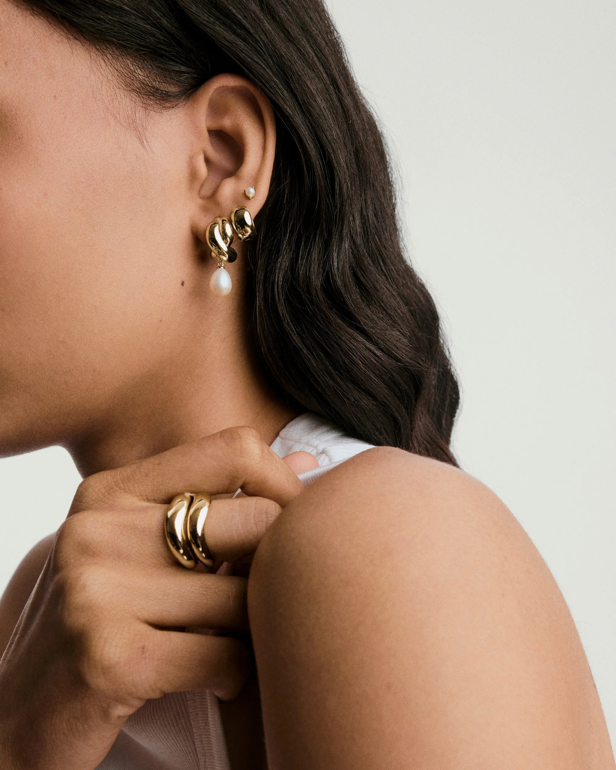 Brioche Pearl Drop Earring - Image 4