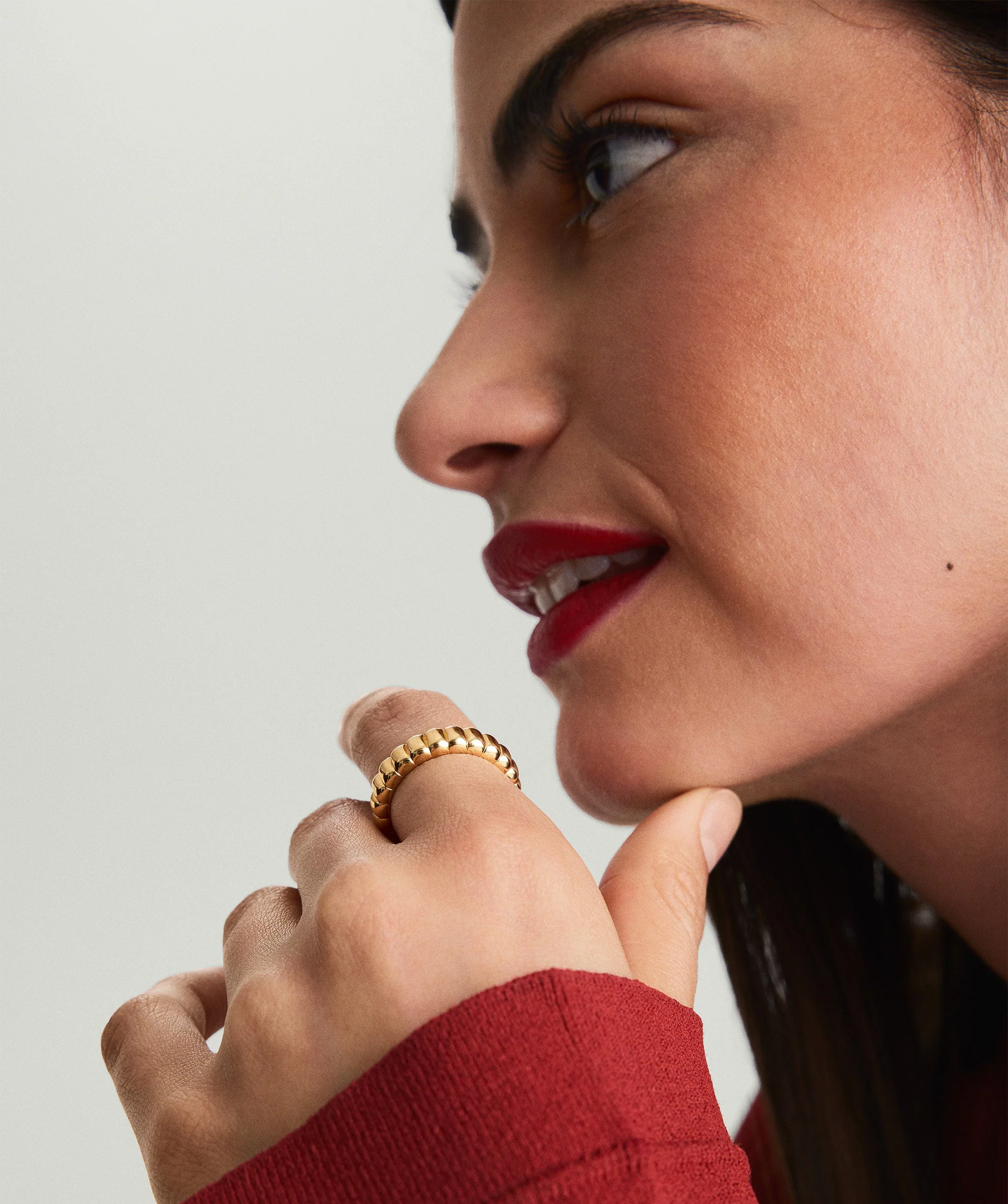 Charlotte Slim Ring - Image 6