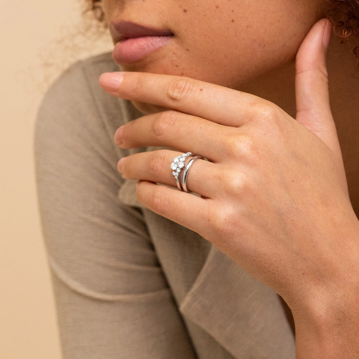 Diamonds Cluster Ring - Image 11
