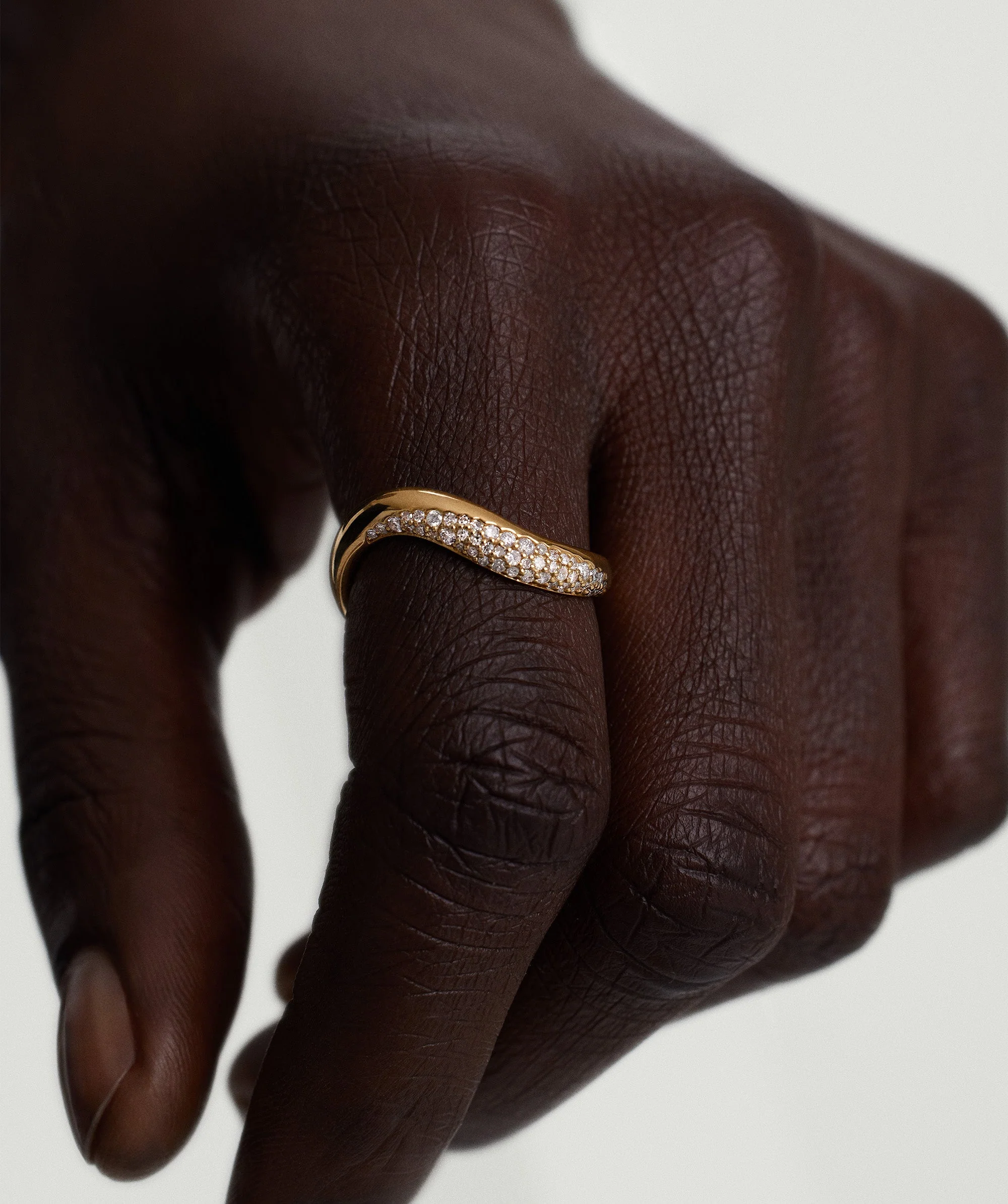 Dôme Figure Diamond Dipped Ring - Image 3