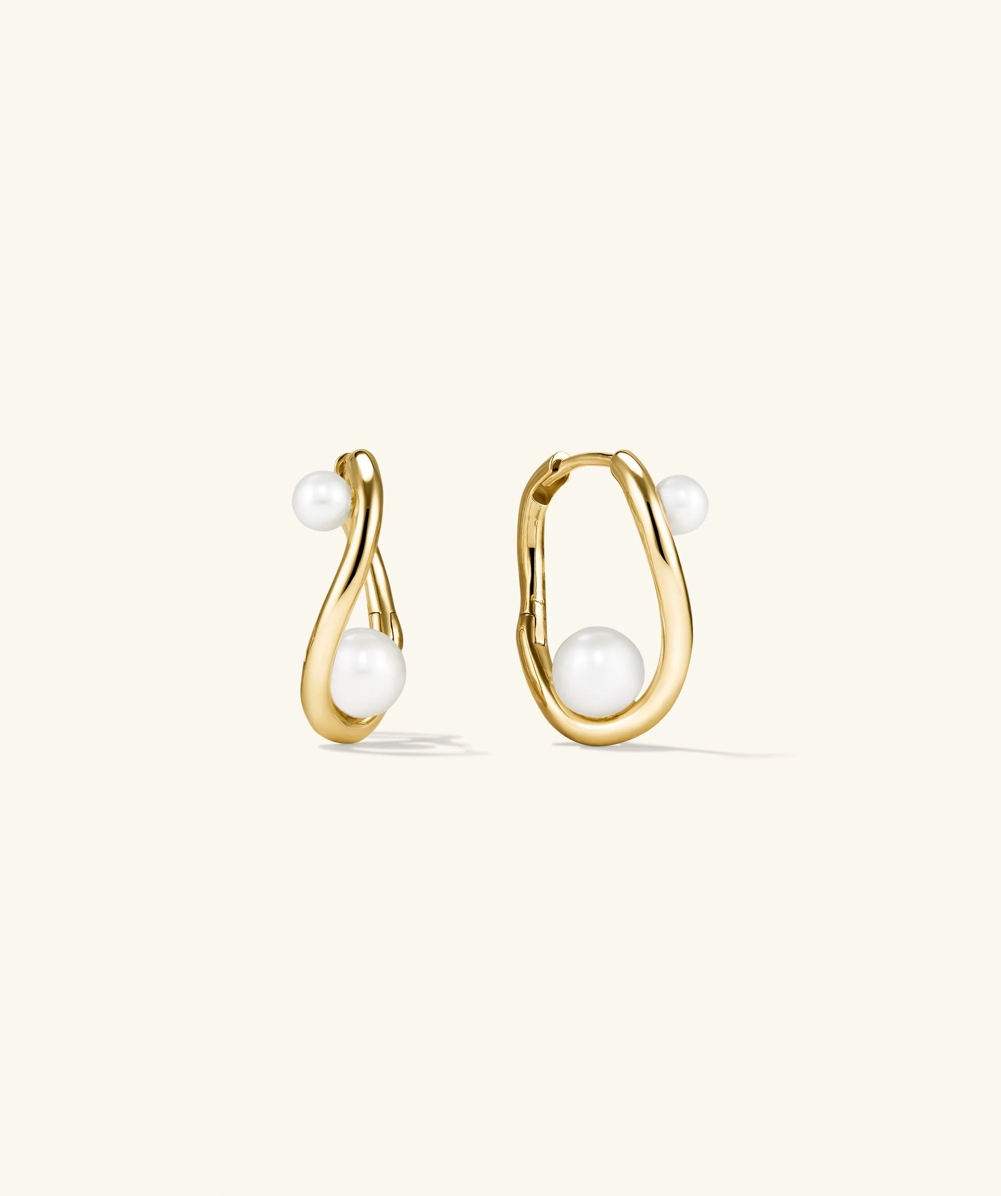 Dôme Figure Pearl Hoops - Image 2