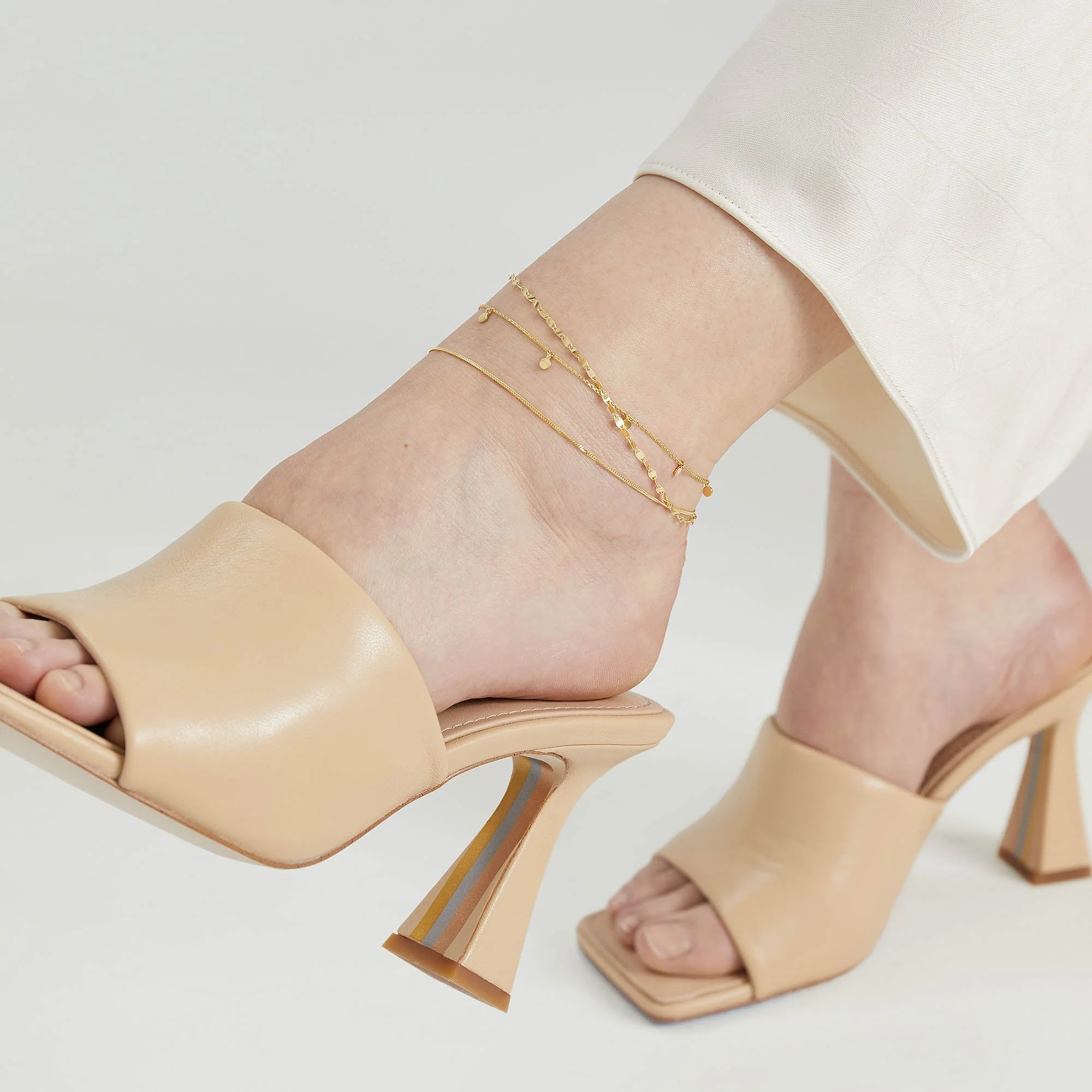 Dot Chain Anklet - Image 3