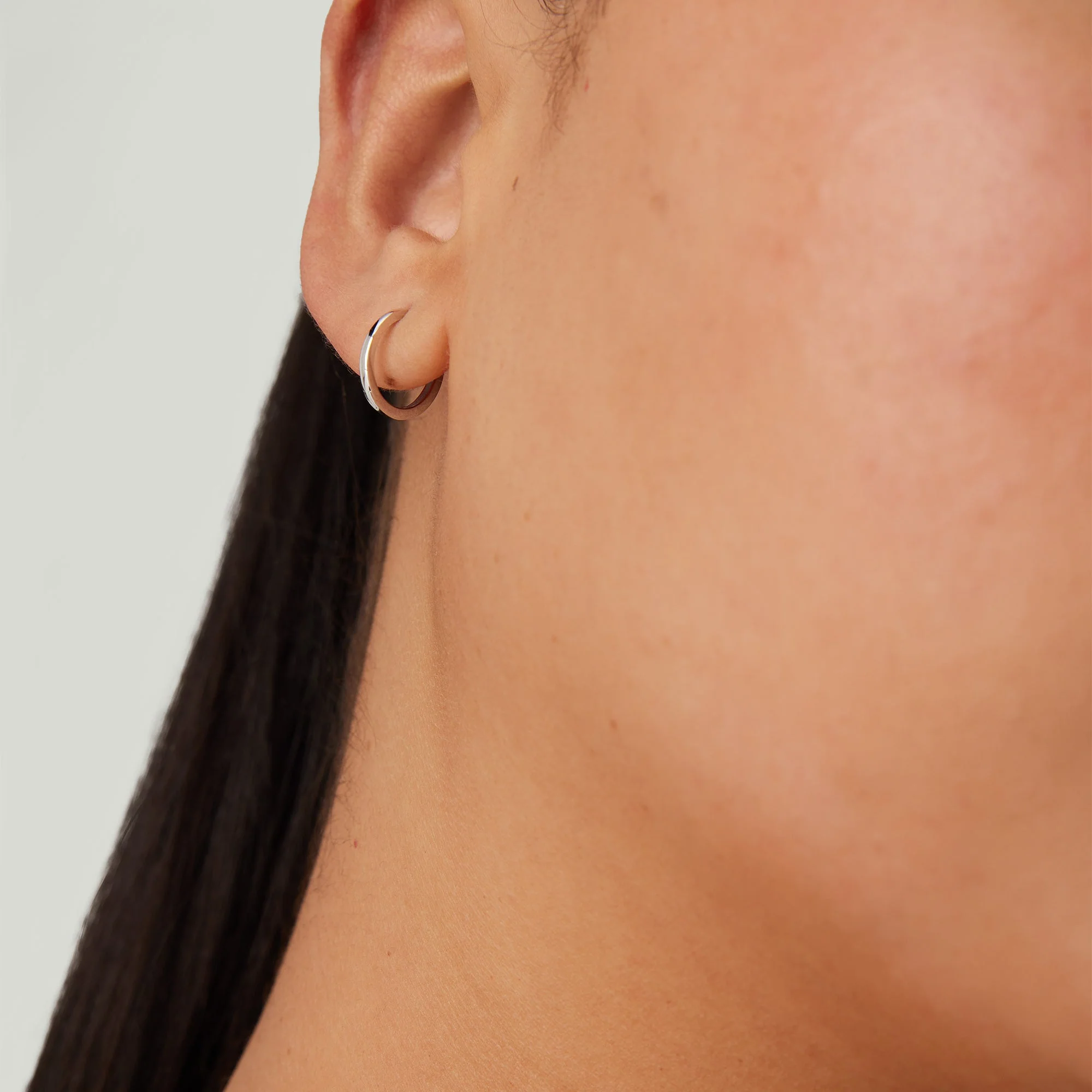 Easy Huggie Hoops - Image 11