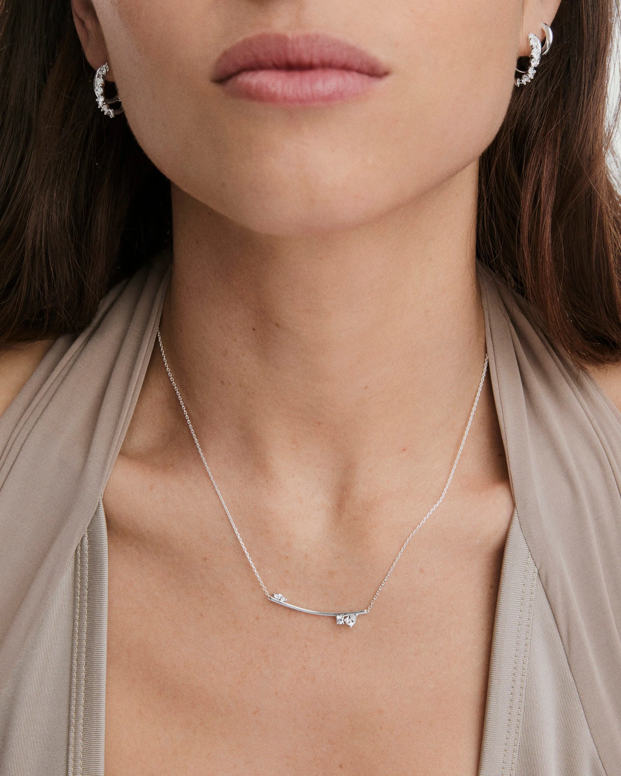 Eve Bar Necklace - Image 4