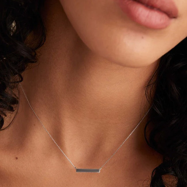 Engravable Bar Necklace - Image 6