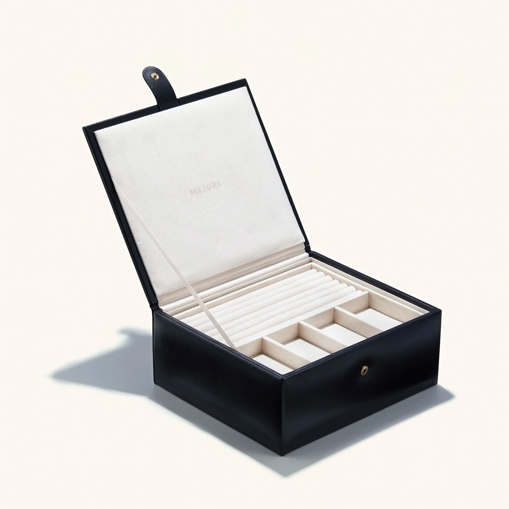 Jewelry Box - Image 19