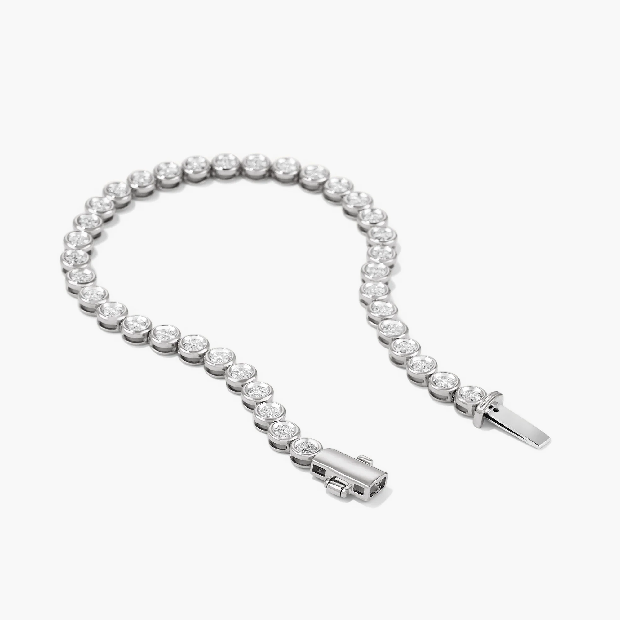Micro-Pavé Diamond Rivière Bracelet - Image 10