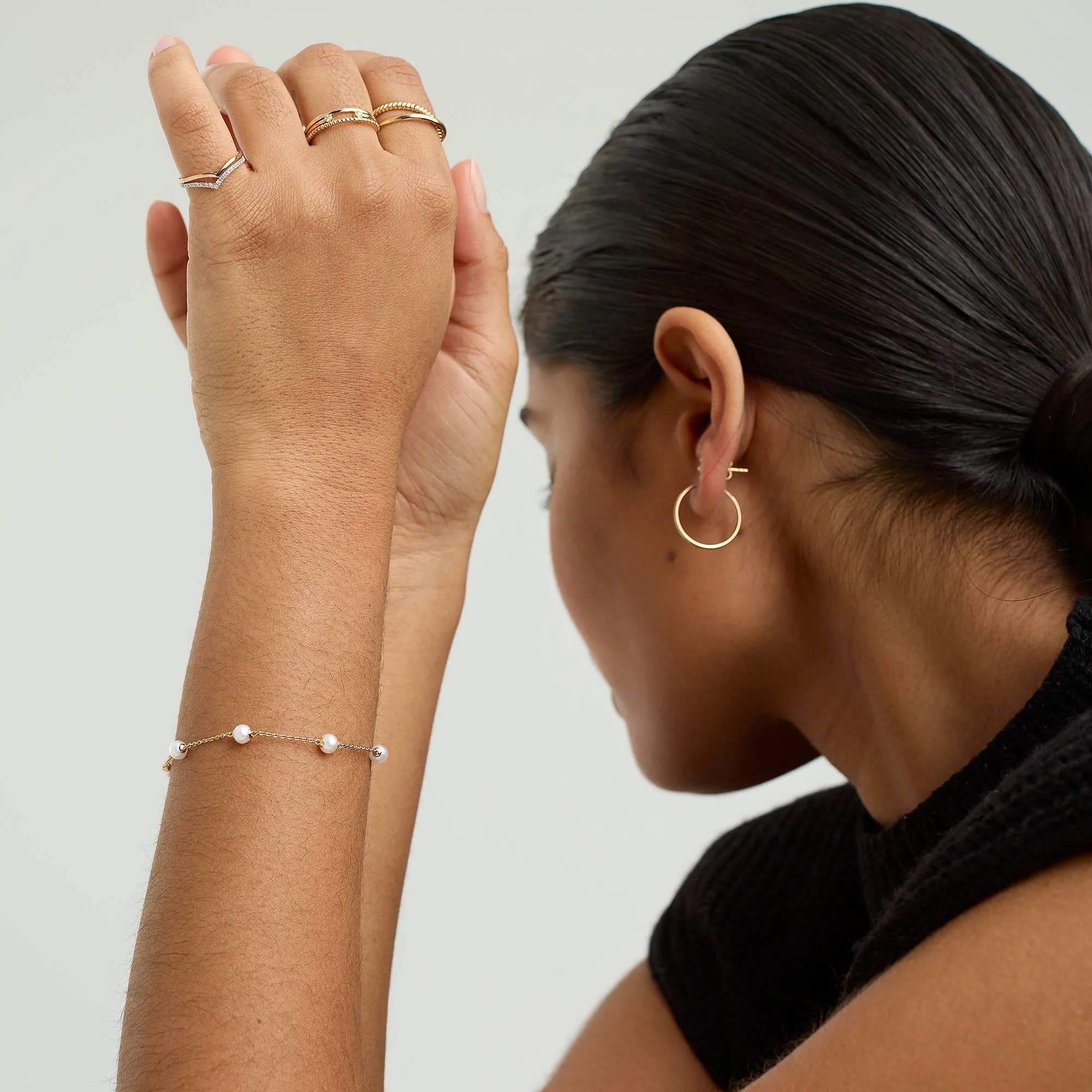 Mini Pearl Satellite Bracelet - Image 3