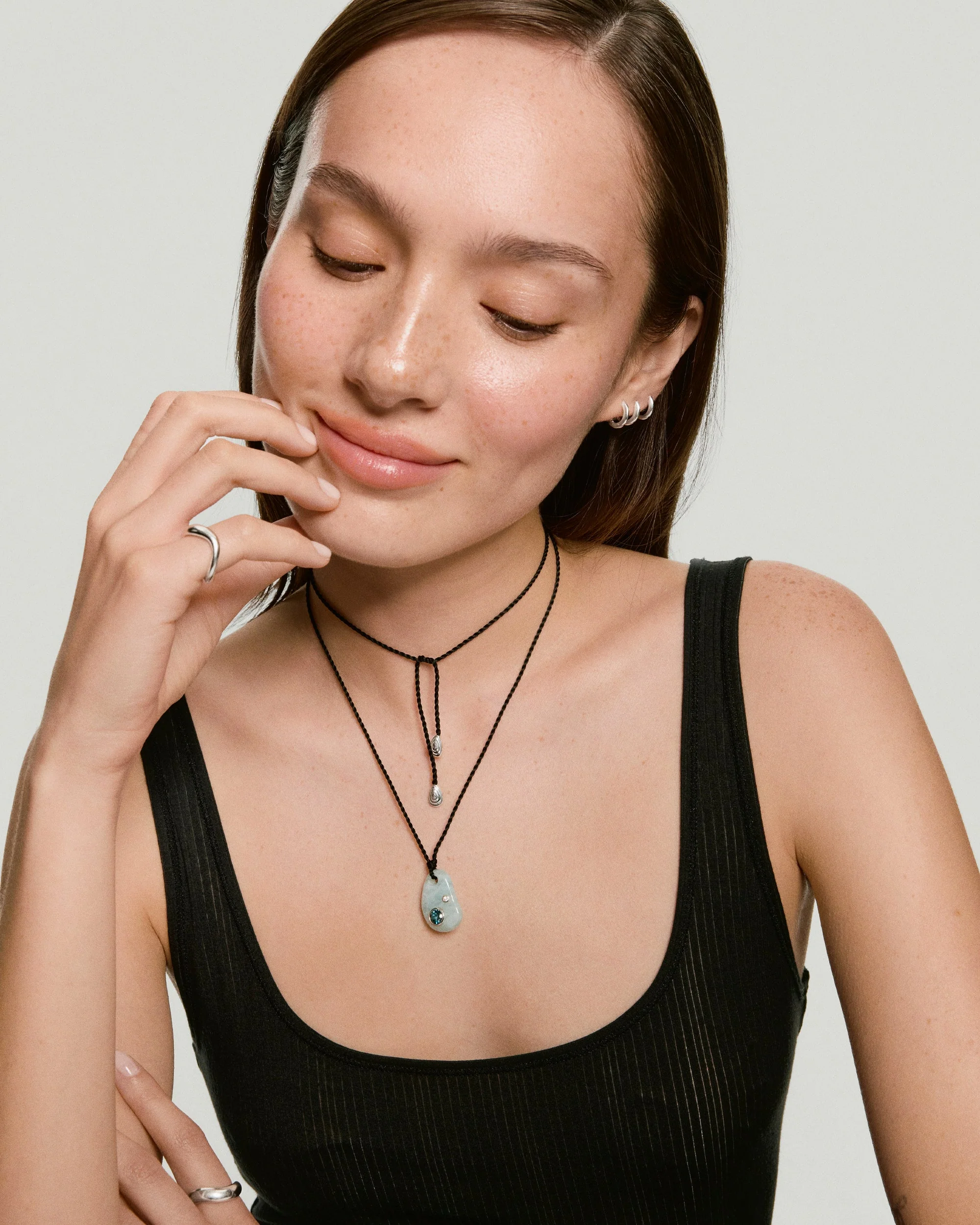 Pia Pebble Necklace - Image 4