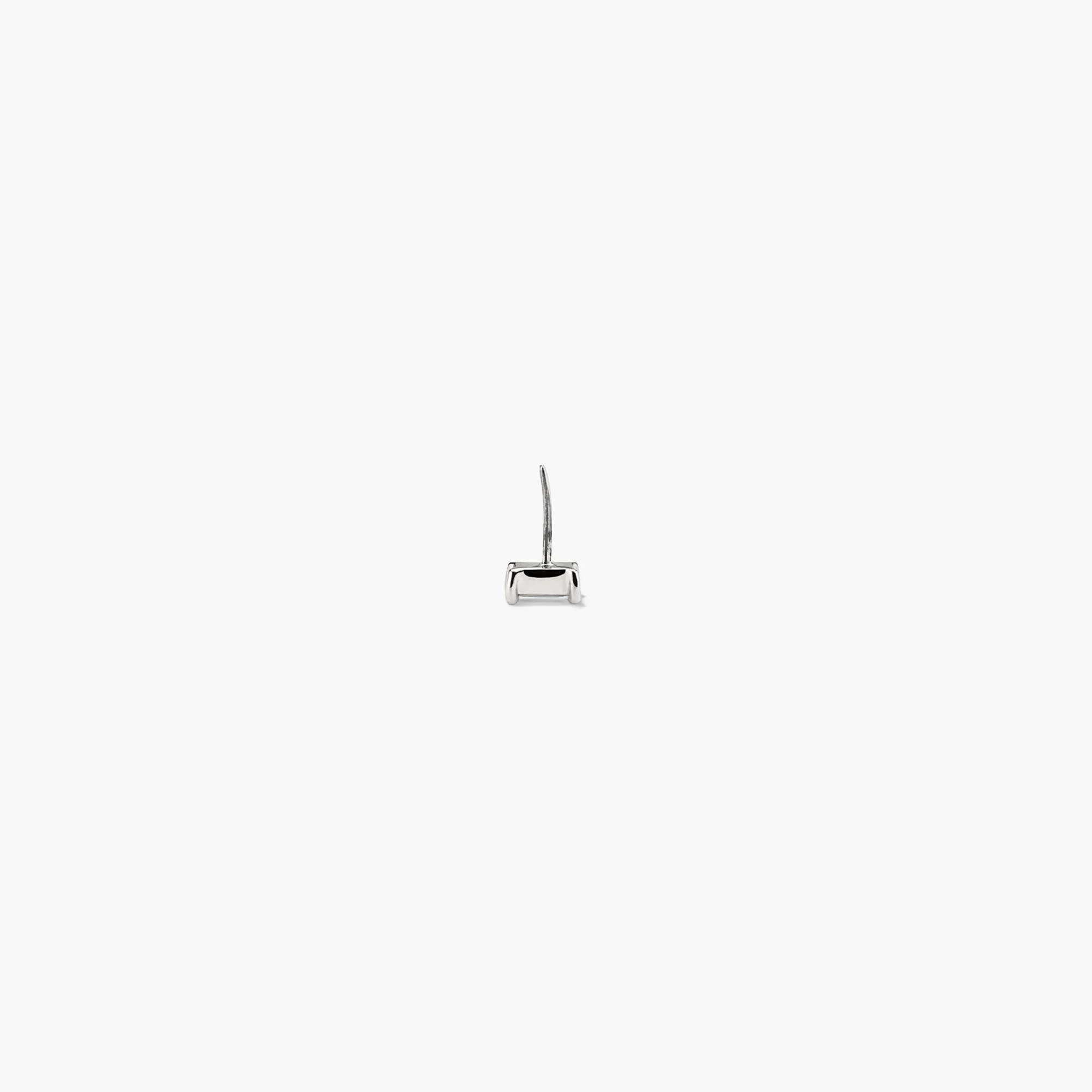 Piercing Studio - Baguette Diamond Flat Back Stud - Image 10