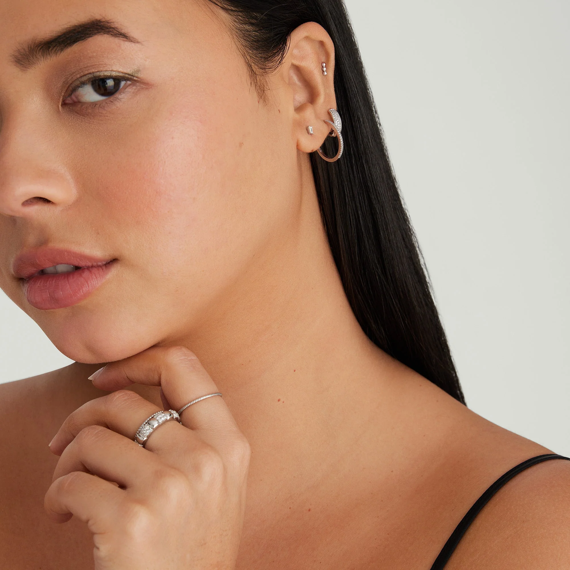 Piercing Studio - Baguette Diamond Flat Back Stud - Image 13