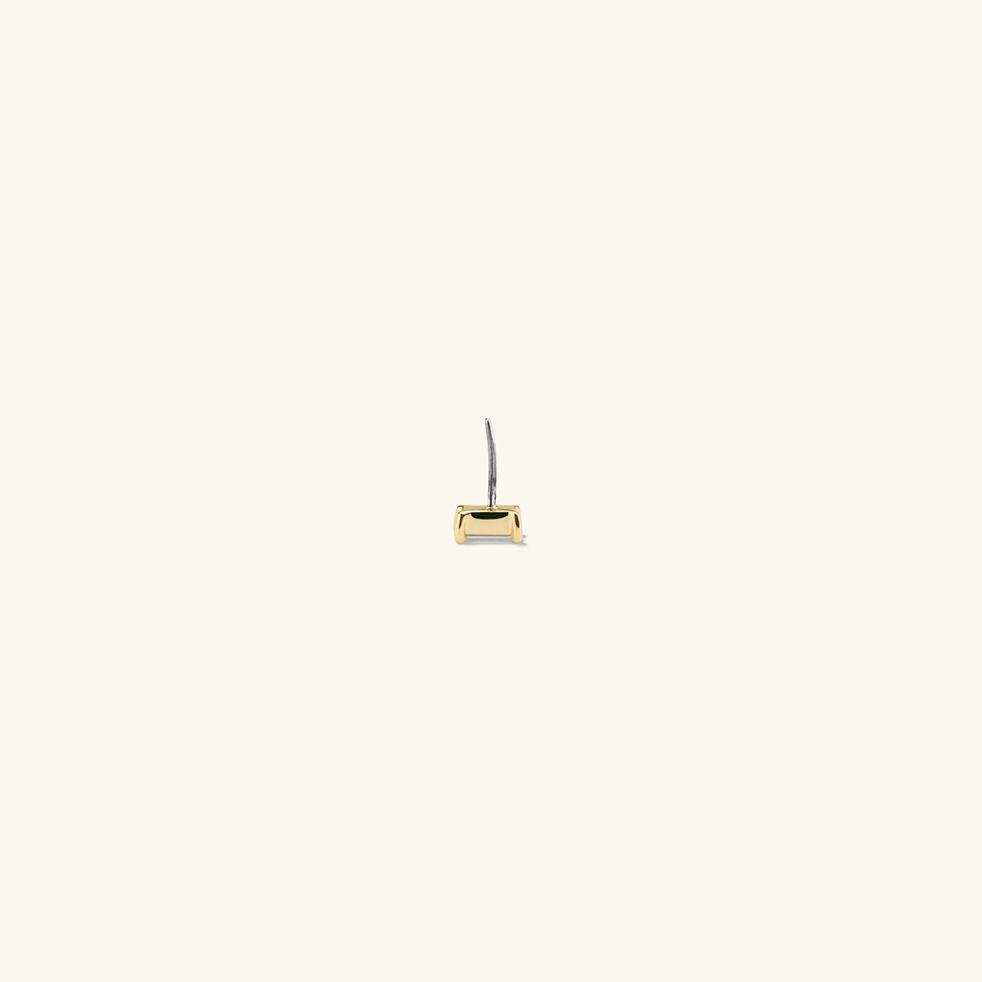 Piercing Studio - Baguette Diamond Flat Back Stud - Image 8