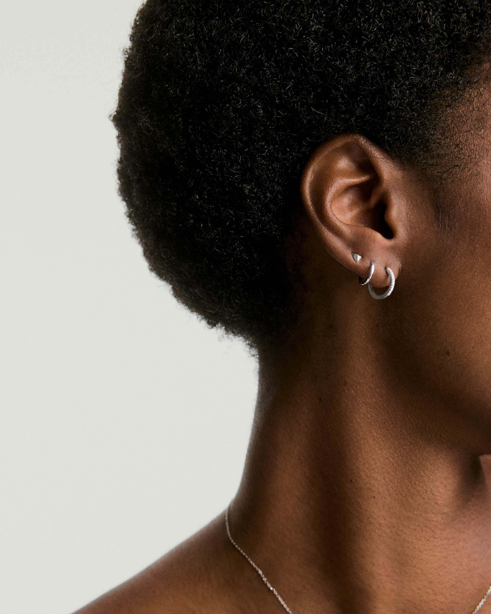 Piercing Studio - Single Puffy Pyramid Flat Back Stud - Image 9