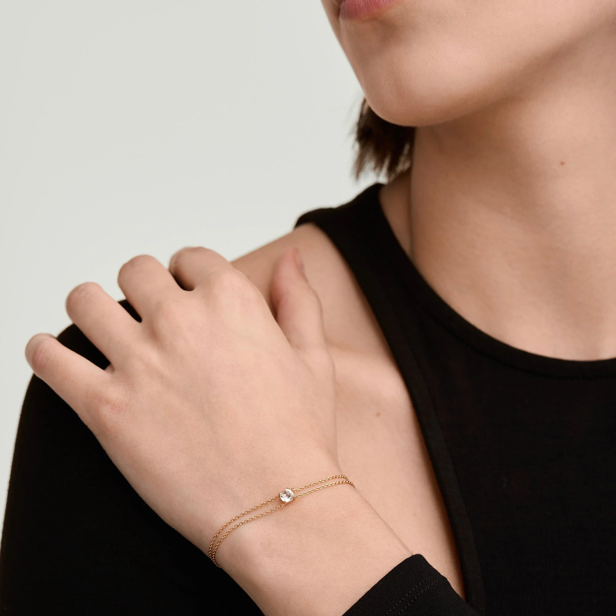 Round Topaz Bracelet - Image 3