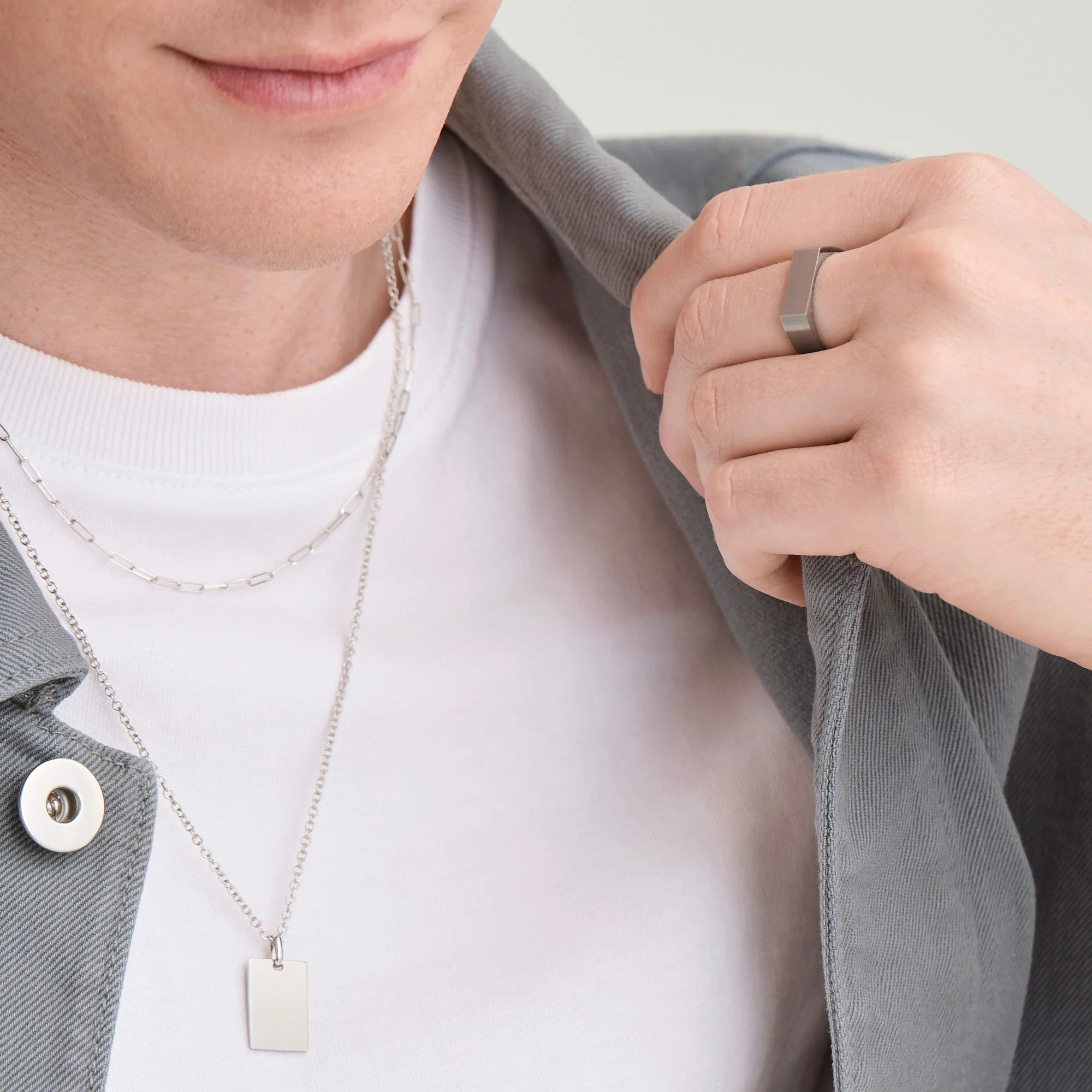 Slim Rectangular Signet Ring - Image 28