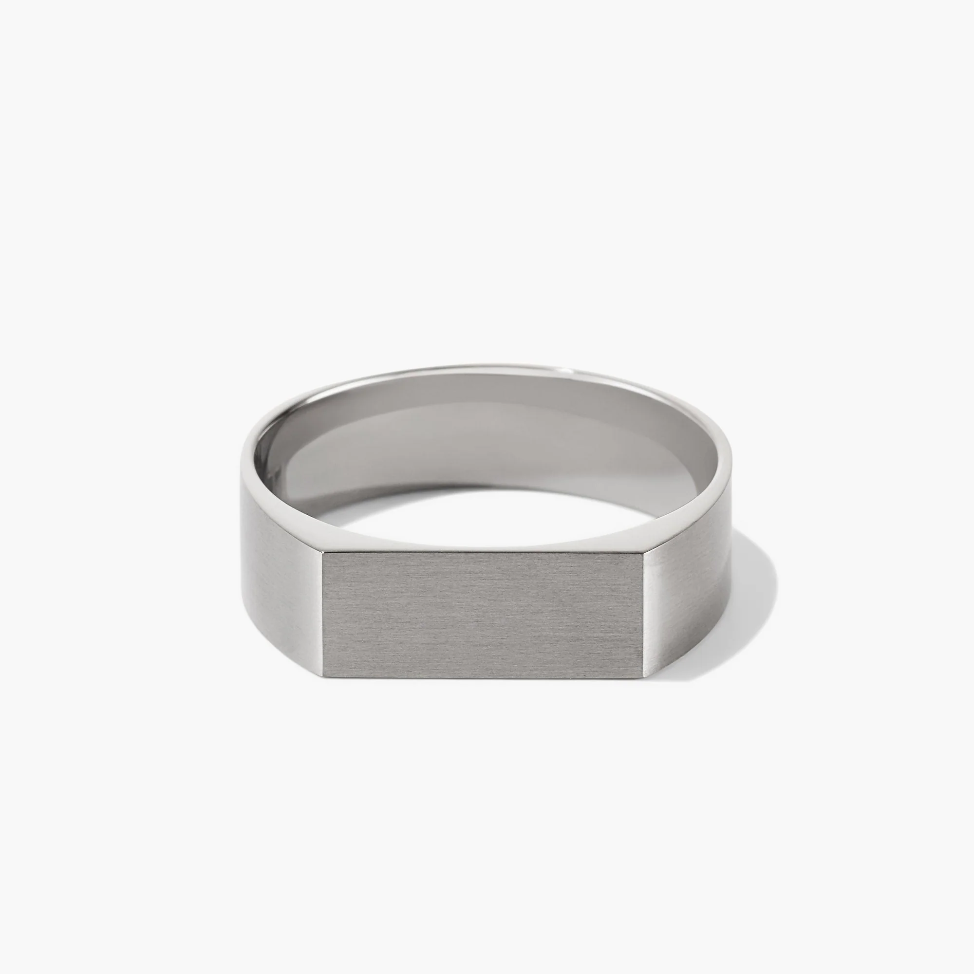 Slim Rectangular Signet Ring - Image 4