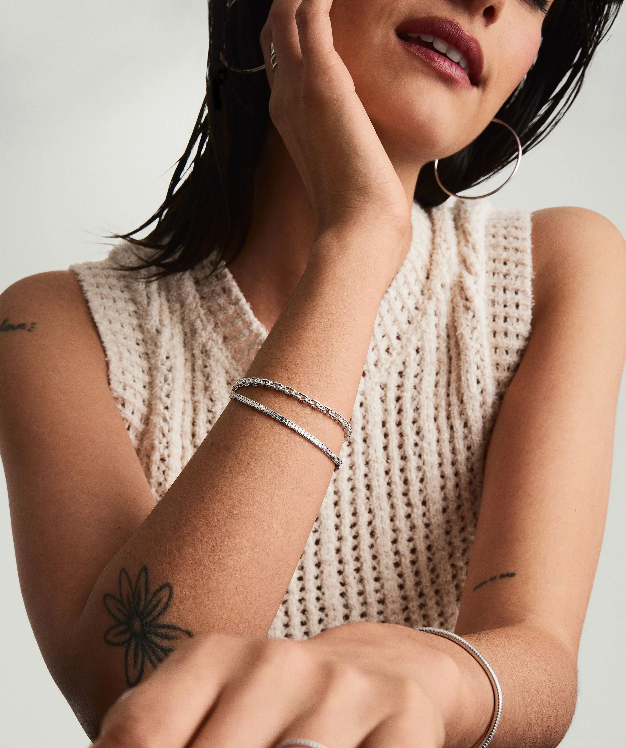 Trace Rectangle Chain Bracelet - Image 4
