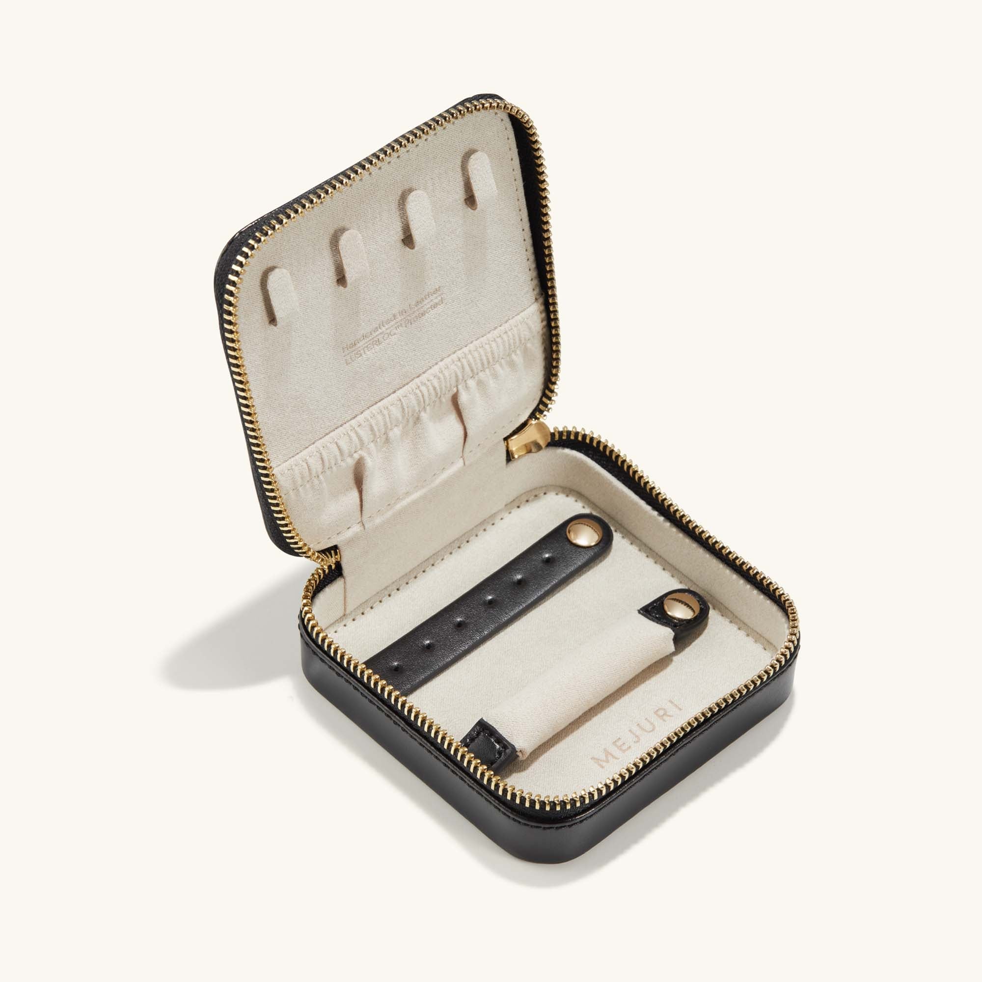 Travel Case - Image 3