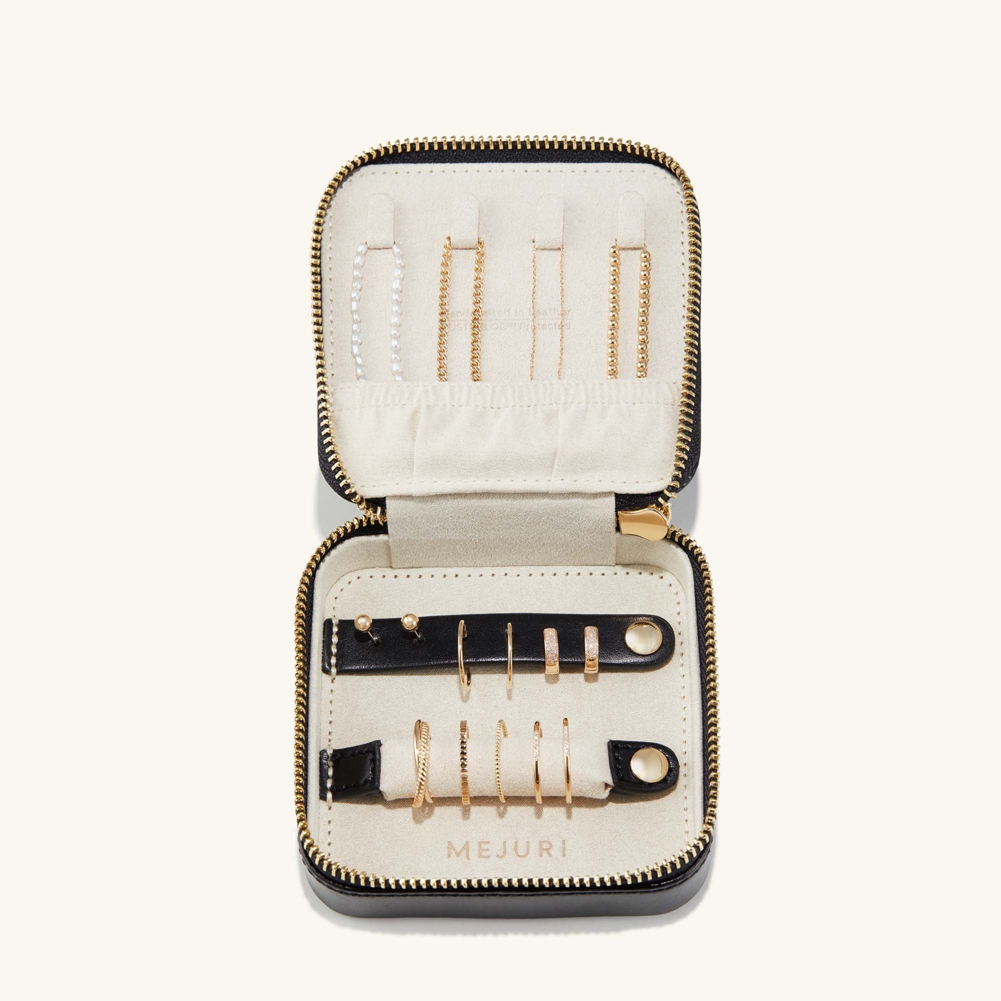 Travel Case - Image 9